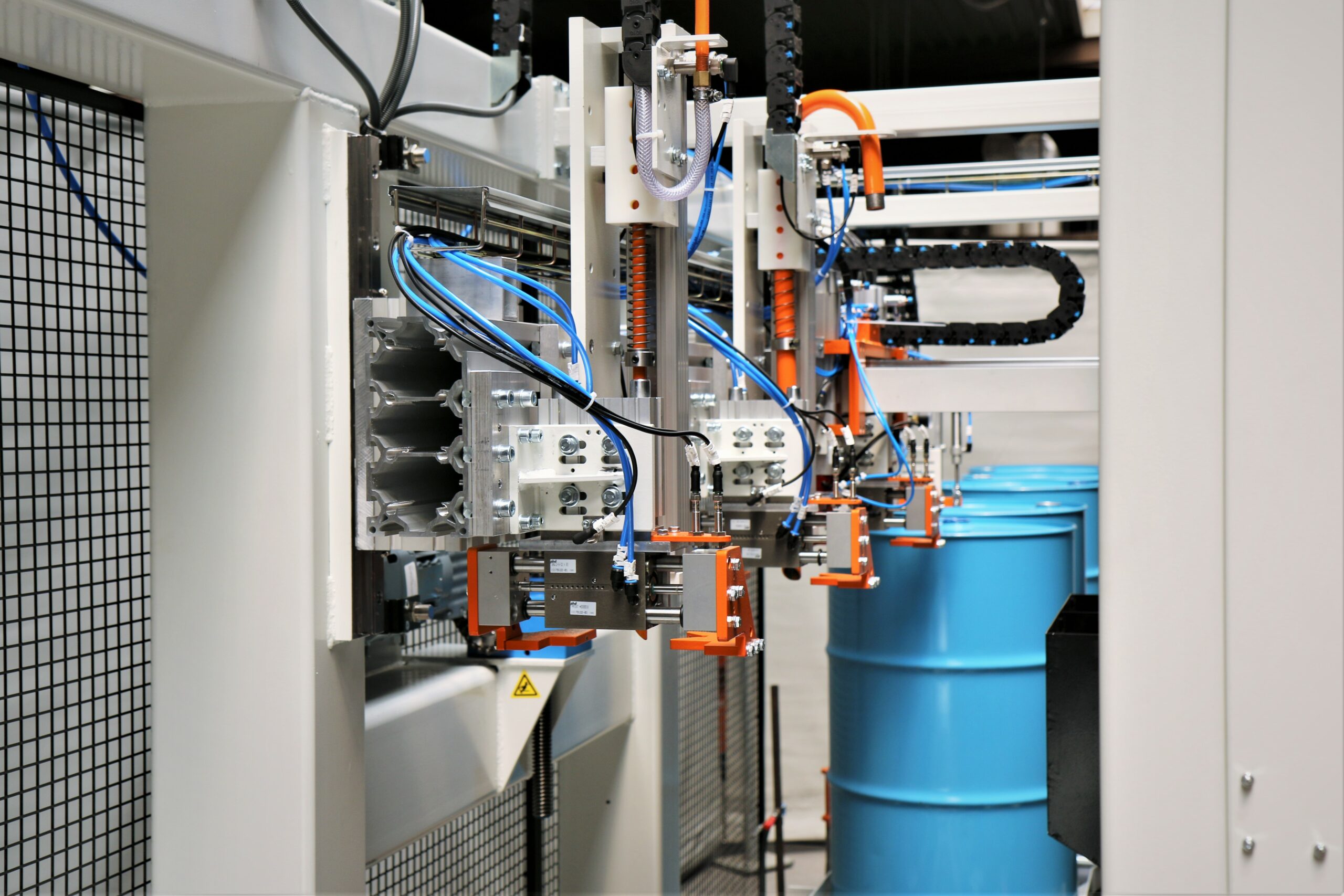 End Of Line - Bung Screwing Machine
